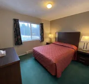 Lake Cowichan Lodge hotel detail image 3