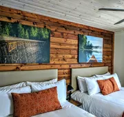 Riverside Inn hotel detail image 7