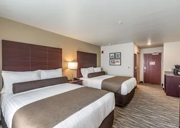 Cobblestone Hotel & Suites – Stevens Point hotel thumbnail 8