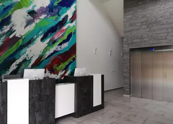 Life Hotel hotel thumbnail 2