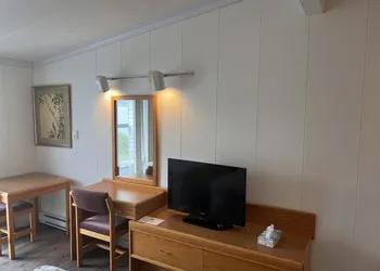 Sea Raven Motel hotel thumbnail 6