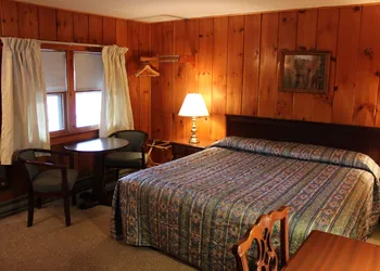 Nootka Lodge hotel thumbnail 7