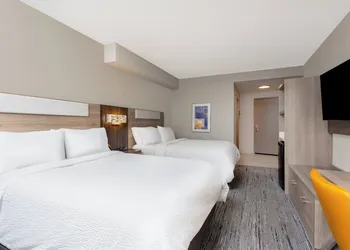 Holiday Inn Express & Suites Ormond Beach - North Daytona by IHG hotel thumbnail 6
