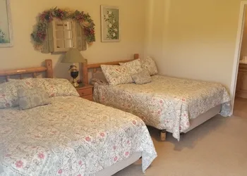 Bryce Canyon Livery Bed & Breakfast hotel thumbnail 3