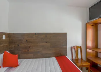 OYO Hotel Palma Real hotel thumbnail 7