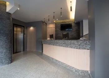 Hotel Roble hotel thumbnail 3
