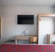 Hotel Roble hotel detail image 7