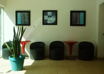 Las Dalias Inn hotel thumbnail 7