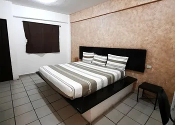 Hotel Bremen hotel thumbnail 4