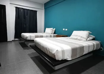 Hotel Bremen hotel thumbnail 7
