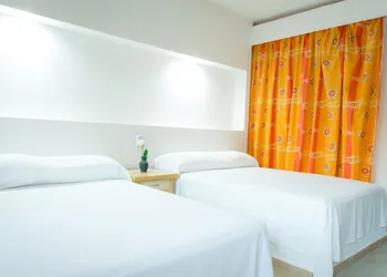 Hotel Acapulco hotel thumbnail 6