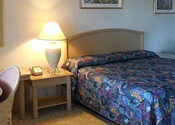Tropicana Motel Wauchula hotel thumbnail 5