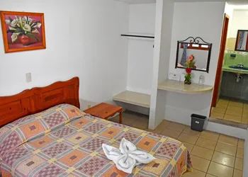 Hotel San Luis hotel thumbnail 5