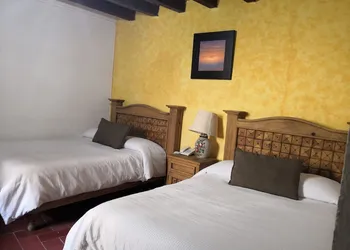 Hotel Casa Sangre de Cristo hotel thumbnail 3