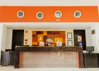 Paris FC HOTEL hotel thumbnail 4