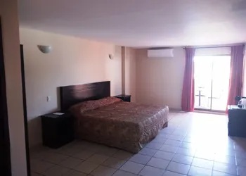 Los Jitos Hotel & Suites hotel thumbnail 3