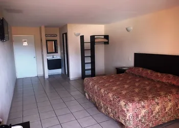 Los Jitos Hotel & Suites hotel thumbnail 4