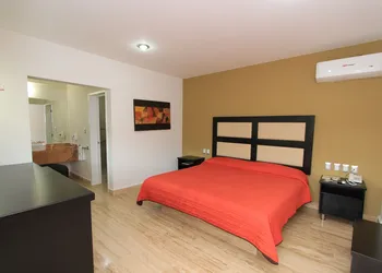 Hotel 5inn hotel thumbnail 4