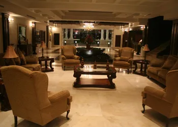 Hotel Royal Palace hotel thumbnail 2