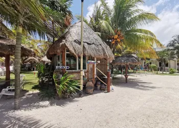Las Cabañas Del Doctor hotel thumbnail 2