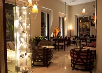 Plaza Gallery Hotel & Boutique hotel thumbnail 3