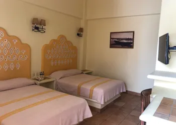 Hotel Maria Mixteca hotel thumbnail 8