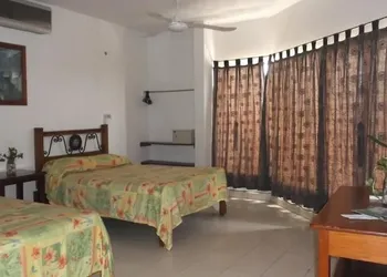 Hotel Canek hotel thumbnail 6