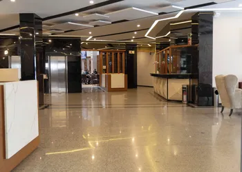 Hotel Abastos Plaza hotel thumbnail 2