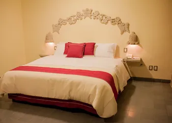 Hotel Rosa Barroco hotel thumbnail 3