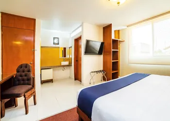 Hotel Cano hotel thumbnail 6