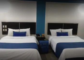 CEO Hotel Business Class hotel thumbnail 3