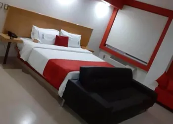 CEO Hotel Business Class hotel thumbnail 8