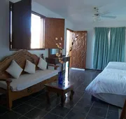 Paradise Lagoon Hotel hotel detail image 3
