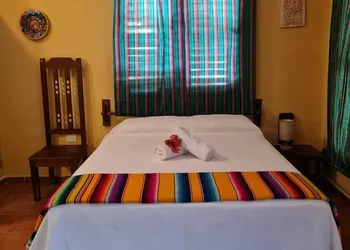 Hotel Maya Luna Adults Only hotel thumbnail 4