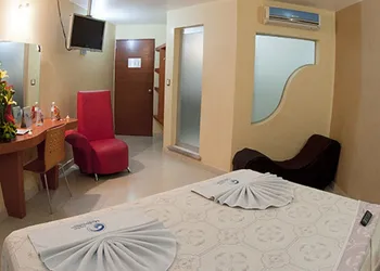 Auto-Hotel Mediterraneo hotel thumbnail 4