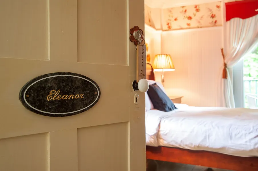 Lee Farm Inn hotel detail image 6