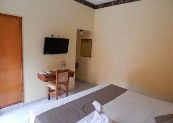 Hotel Arcos del Parque hotel thumbnail 4