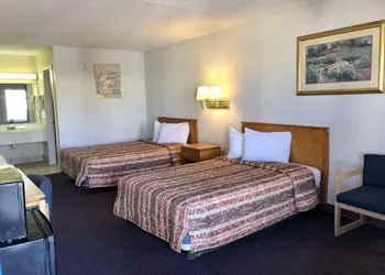 Royal Inn hotel thumbnail 3