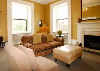 Frontenac Club Inn hotel thumbnail 4