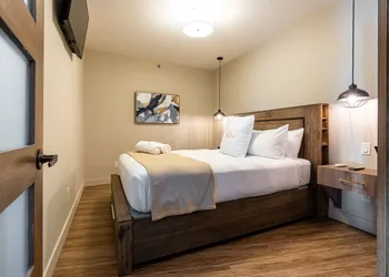 Le Viking Resort & Marina hotel thumbnail 6
