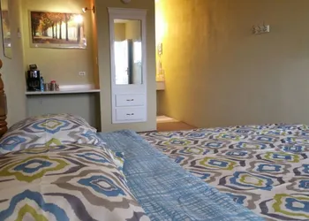 Hotel Estrella hotel thumbnail 7