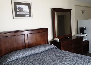 Coronation Motel hotel thumbnail 7