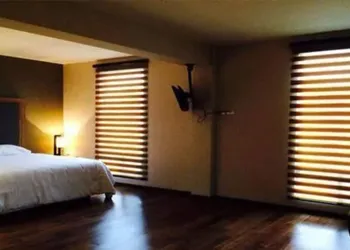 MBM Red Sun hotel thumbnail 6