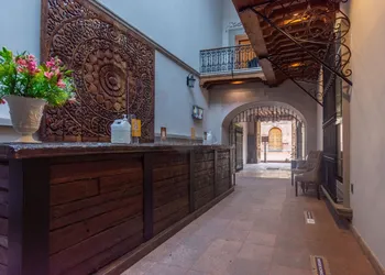 Hotel Madero hotel thumbnail 3