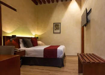 Hotel Madero hotel thumbnail 6