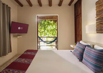 Exe El Pueblito hotel thumbnail 8
