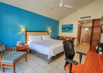 Holiday Inn Huatulco by IHG hotel thumbnail 8
