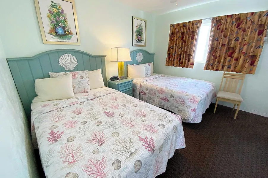 Carlton House Motel hotel detail image 6