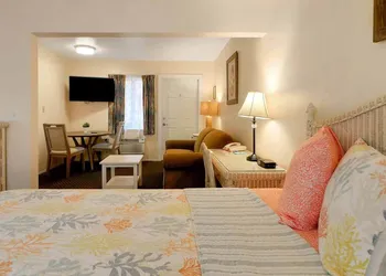 Carlton House Motel hotel thumbnail 7