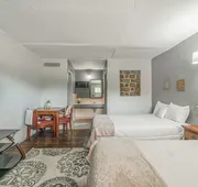 OYO Holiday Capri Motel & Rv Park hotel detail image 5